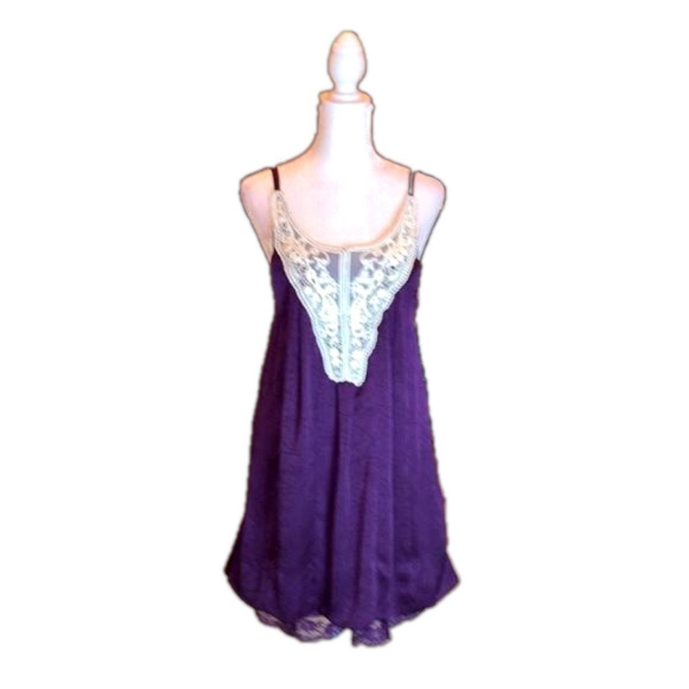 CHARLOTTE RUSSE Adorable Dark Purple Babydoll Sundress with Lace Trim Size M